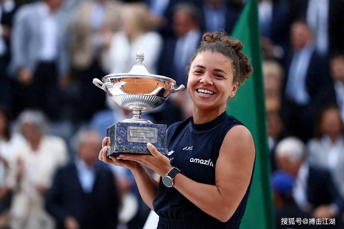 右侧出球的 右侧出球的